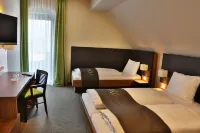 RiKu Hotel Weißenhorn Hotels in WeiBenhorn