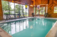 Baymont by Wyndham Winchester - Pools