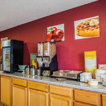 Quality Inn O'Fallon IL - St Louis