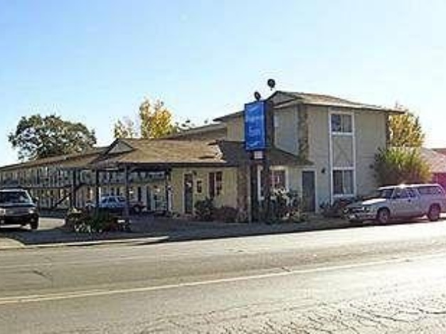 Regency Inn Lakeport