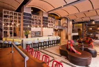 Tryp by Wyndham New York City Times Square - Midtown - Pet friendly