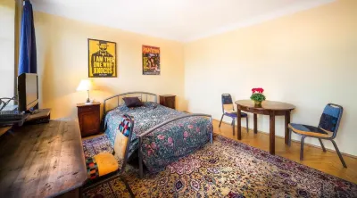 Old Town Kanonia Hostel & Apartments Hotels in 