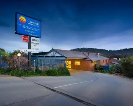 Blazing Stump Motel & Suites Hotels in Wodonga