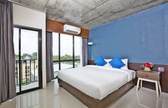 奈揚海灘16號酒店 - 免費定時機場班車