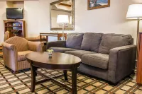 Comfort Suites South Haven Near I-96 Hotels in Columbia Township