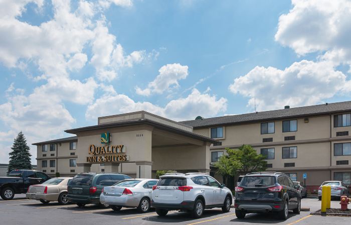 Quality Inn & Suites Detroit Metro Airport