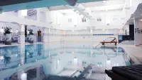 Village Hotel Maidstone - Yüzme Havuzu