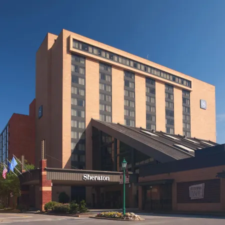 Sheraton Pittsburgh Hotel at Station Square