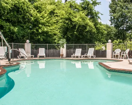 Quality Inn Athens I-65 - Huntsville Area West