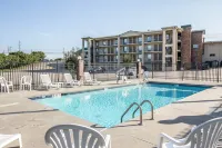 Quality Inn Dahlonega Near University - Pools