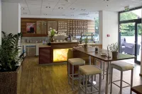 The Rilano Munich, Trademark Collection by Wyndham - Quầy bar