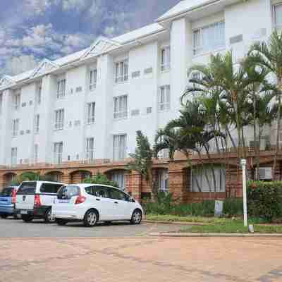 The Riverside Hotel Hotel Exterior