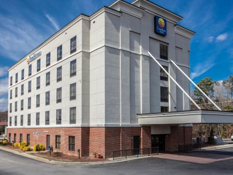 Comfort Inn & Suites