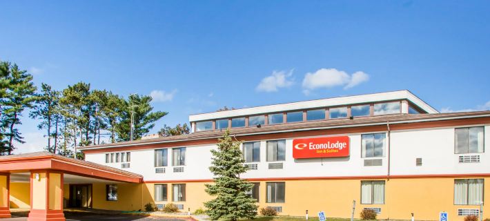 Ramada by Wyndham Stevens Point Hotels in Stevens Point