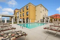 Comfort Suites Cullman I-65 Exit 310 Hotels in Cullman