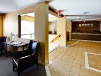 Hotel le Roberval Hotels near Montreal Clock Tower