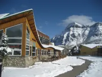 Waterton Lakes Lodge Resort Hotels in Waterton
