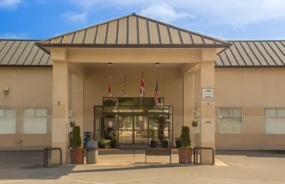 鮑威爾河市鎮中心酒店