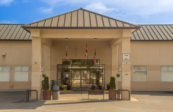 鮑威爾河市鎮中心酒店