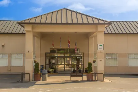 Powell River Town Centre Hotel