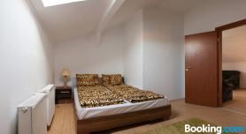 Premier Apartment