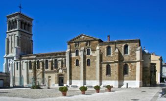 Campanile Valence Sud - Housity