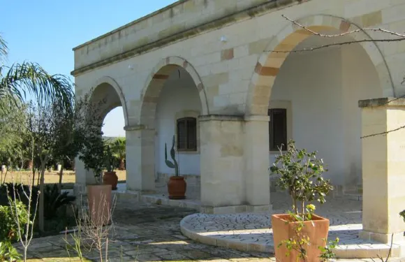 科隆尼卡利利安農家樂