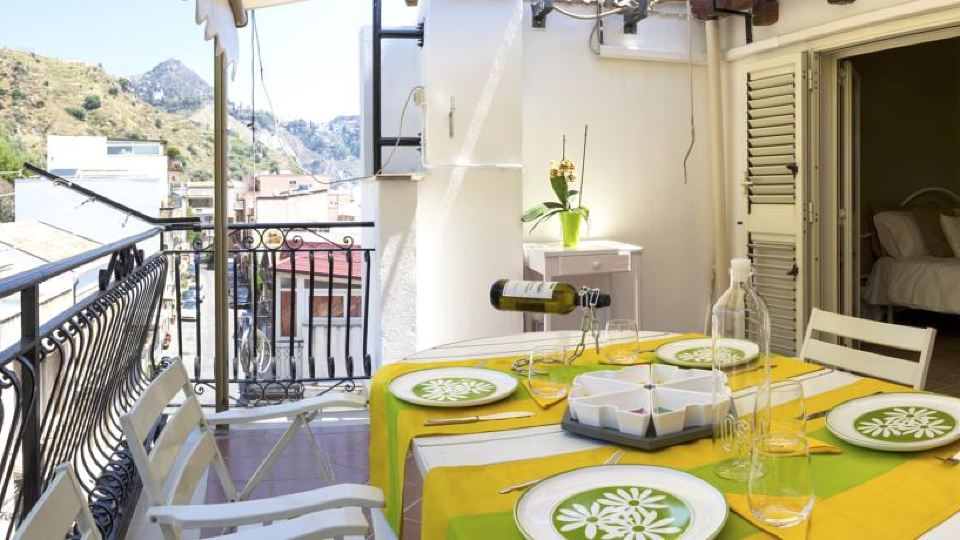 Zina Suite Apartment