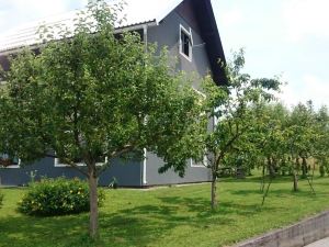 Apartments Pausic