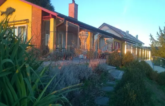 瑞士波爾佐伊住宿加早餐旅館