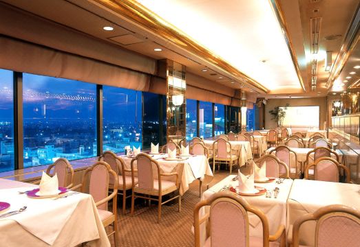 2. 아이즈와카마쓰 ..