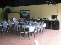 Kayak Lodge فنادق في Parrita