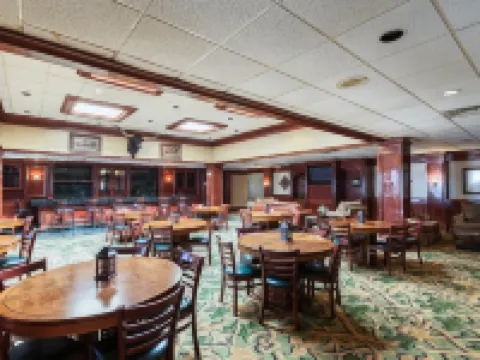 Quality Inn & Suites Plano East - Richardson Hotels in Plano