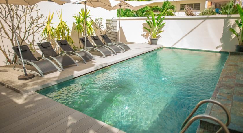 Hotel Beachcove Apartment 2, Leisure & Recreation, Outdoor Swimming Pool