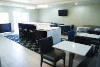 La Quinta Inn & Suites by Wyndham Mission at West McAllen - 朝食
