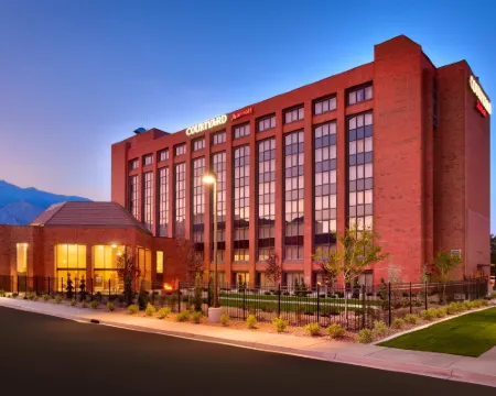 Courtyard Ogden Hotels in Ogden