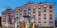 Holiday Inn & Suites Raleigh-Cary (I-40 @Walnut ST)