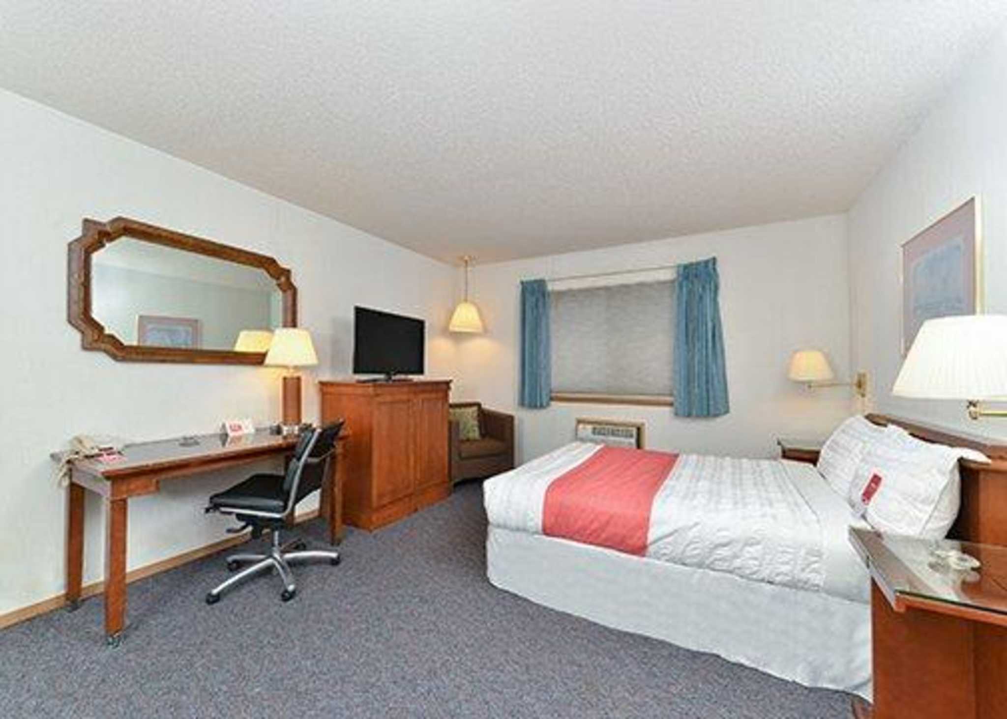 Economy Stay & Suites Tacoma