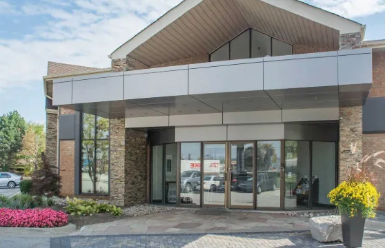 伯靈頓舒適酒店