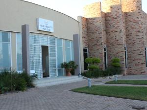 Tlotlo Hotel & Conference Centre