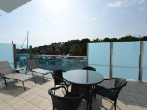 Portodrach Aparthotel & Suites Hoteles en Manacor