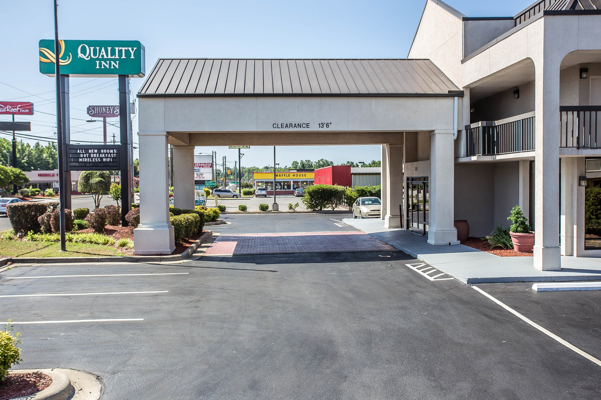 Quality Inn & Suites