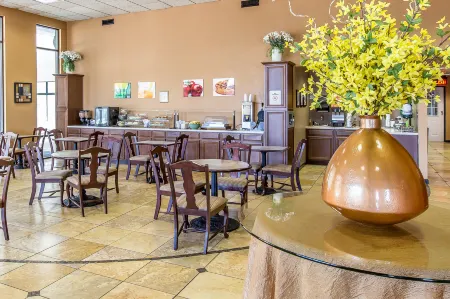 Quality Inn National Fairgrounds Area