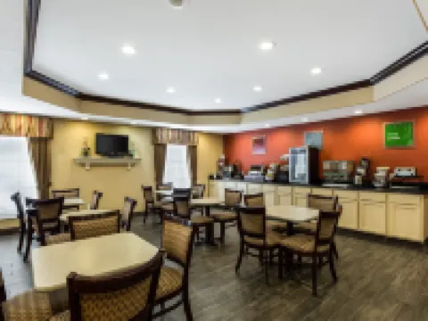 Quality Inn & Suites Houma Hotels in Houma