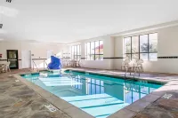 Spark by Hilton Shawnee Hotels in Shawnee