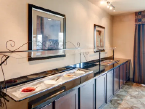 Comfort Suites Arlington - Entertainment District Hotels in Arlington