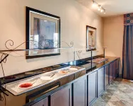 Comfort Suites Arlington - Entertainment District