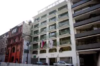 Windsor Suites Hotel