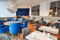 Steigenberger Hotel München - breakfast