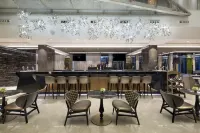 DoubleTree by Hilton Istanbul - Piyalepasa - bar
